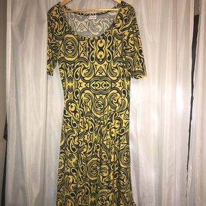 LuLaRoe Nicole dress. Soft fabric 2xl